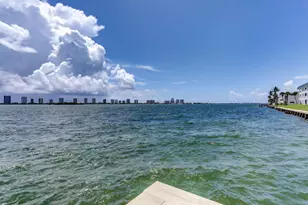 111 Shore Ct, North Palm Beach, FL 33408 - Photo 36