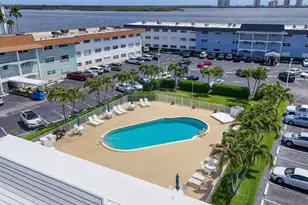 111 Shore Ct, North Palm Beach, FL 33408 - Photo 48