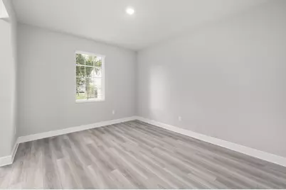 9345 101st Avenue, Vero Beach, FL 32967 - Photo 28