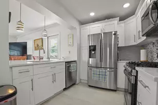 1737 N 14th Ave N, Lake Worth Beach, FL 33460 - Photo 2