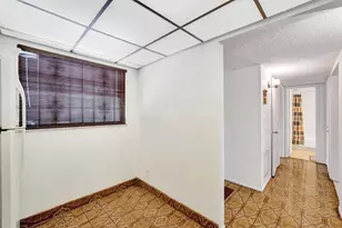 1811 Sabal Palm Dr, Davie, FL 33324 - Photo 10