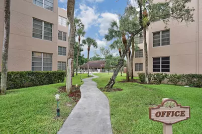 1811 Sabal Palm Drive #203, Davie, FL 33324 - Photo 54