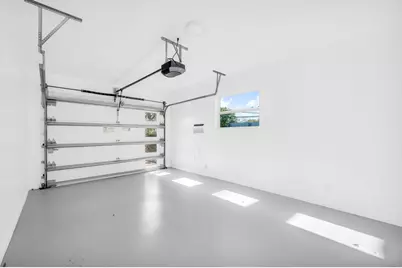 3470 NW 21st Avenue, Oakland Park, FL 33309 - Photo 32