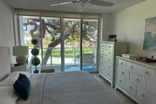 333 NE 21st Ave, Deerfield Beach, FL 33441 - Photo 10