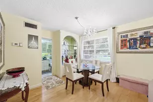112 Lake Anne Dr, West Palm Beach, FL 33411 - Photo 8