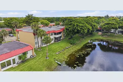 112 Lake Anne Drive, West Palm Beach, FL 33411 - Photo 22