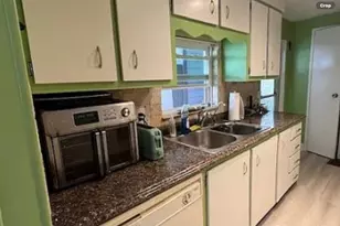 8628 Duke Ct E, Boynton Beach, FL 33436 - Photo 10