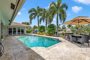 2471 NE 46th St, Lighthouse Point, FL 33064 - Photo 16