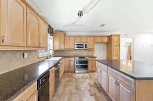 11451 NW 30th St, Coral Springs, FL 33065 - Photo 8
