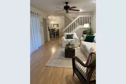 301 SE Castle Court, Port Saint Lucie, FL 34952 - Photo 4