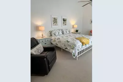 301 SE Castle Court, Port Saint Lucie, FL 34952 - Photo 12