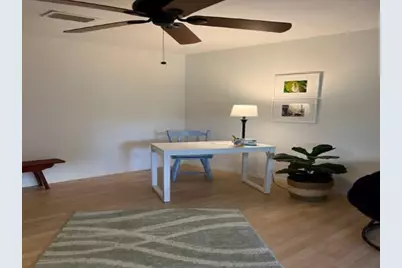 301 SE Castle Court, Port Saint Lucie, FL 34952 - Photo 8