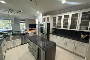 2981 NW Windemere Dr, Jensen Beach, FL 34957 - Photo 14