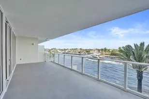 407 N Riverside Dr, Pompano Beach, FL 33062 - Photo 2