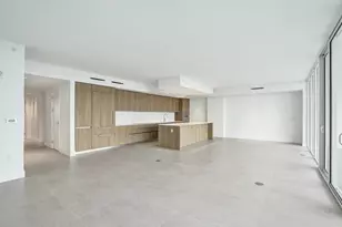 407 N Riverside Dr, Pompano Beach, FL 33062 - Photo 6