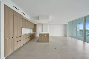 407 N Riverside Dr, Pompano Beach, FL 33062 - Photo 8