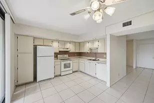 5370 Las Verdes Cir, Delray Beach, FL 33484 - Photo 2