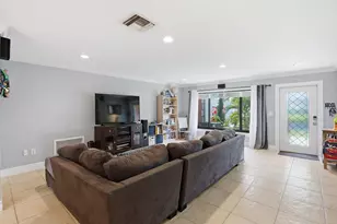 22504 SW 65th Ave, Boca Raton, FL 33428 - Photo 4