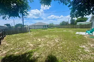 809 Gilbert St, Sebastian, FL 32958 - Photo 4