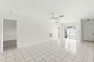9162 SW 5th St, Boca Raton, FL 33428 - Photo 10