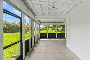 9162 SW 5th St, Boca Raton, FL 33428 - Photo 30
