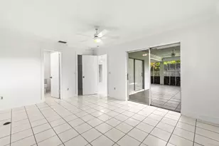 9162 SW 5th St, Boca Raton, FL 33428 - Photo 18
