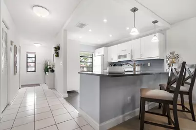 21218 Lago Circle #F, Boca Raton, FL 33433 - Photo 10