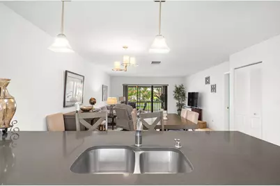 21218 Lago Circle #F, Boca Raton, FL 33433 - Photo 12