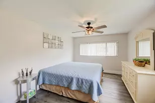 9344 S Belfort Cir, Tamarac, FL 33321 - Photo 14