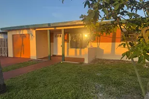 701 NW 74th Ave, Hollywood, FL 33024 - Photo 2