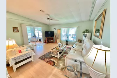8204 W Bitterbush Lane, Port Saint Lucie, FL 34952 - Photo 10