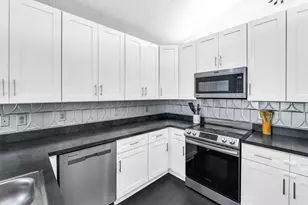 2530 SE Hemsing St, Port Saint Lucie, FL 34984 - Photo 14