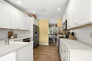 2465 Vista Del Prado Dr, Wellington, FL 33414 - Photo 10