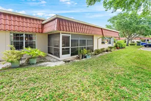 852 Salem Ln, Lake Worth, FL 33467 - Photo 14