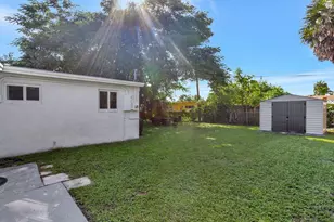 3440 NW 8th Ct, Fort Lauderdale, FL 33311 - Photo 20