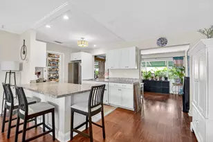 112 SW 9th St, Boynton Beach, FL 33426 - Photo 8