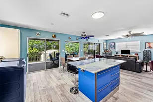 907 N A St, Lake Worth Beach, FL 33460 - Photo 4