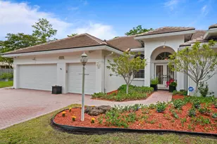 16245 Seneca Cir, Davie, FL 33331 - Photo 6