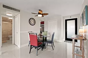 301 Golden Isles Dr, Hallandale Beach, FL 33009 - Photo 12