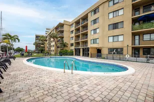 301 Golden Isles Dr, Hallandale Beach, FL 33009 - Photo 26