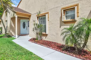 22561 Middletown Dr, Boca Raton, FL 33428 - Photo 6