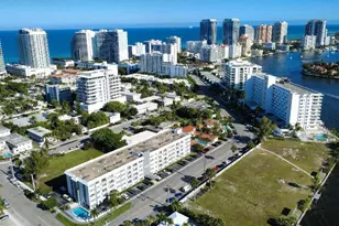 550 Bayshore Dr, Fort Lauderdale, FL 33304 - Photo 4
