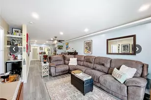 460 Paradise Isle Blvd, Hallandale Beach, FL 33009 - Photo 4