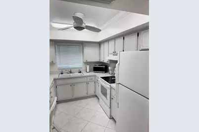 2950 SE Ocean Boulevard #8-6, Stuart, FL 34996 - Photo 4