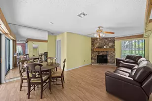 12378 Sawgrass Ct, Wellington, FL 33414 - Photo 30