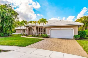 15621 Latina Pl, Wellington, FL 33414 - Photo 38