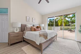 15621 Latina Pl, Wellington, FL 33414 - Photo 14