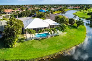 15621 Latina Pl, Wellington, FL 33414 - Photo 42