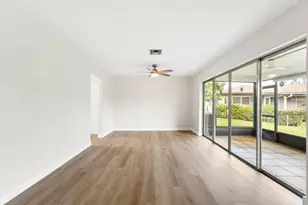7281 N Pine Park Dr N, Lake Worth, FL 33467 - Photo 14