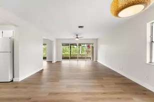 7281 N Pine Park Dr N, Lake Worth, FL 33467 - Photo 6